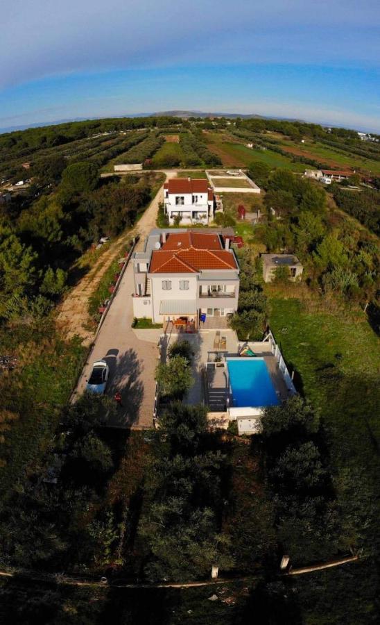 Villa Nina Biograd Na Moru Buitenkant foto