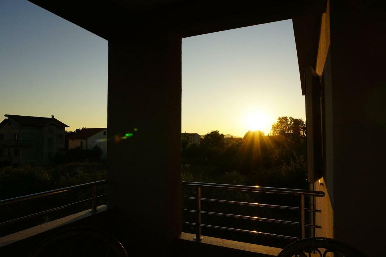 Villa Nina Biograd Na Moru Buitenkant foto